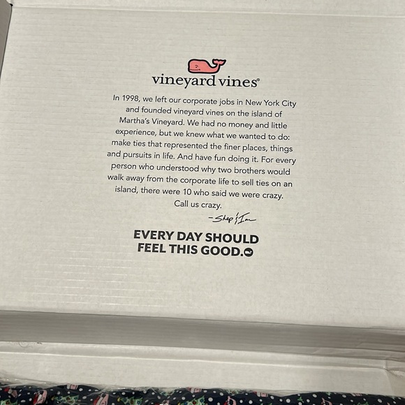 Vineyard Vines Santa Whale & Tree Pajama Pants L - Picture 5 of 6